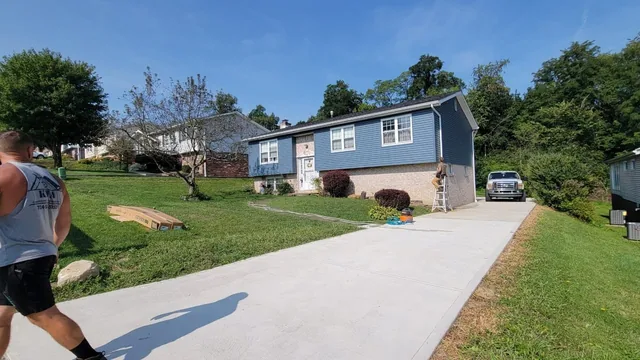 Siding project photo by KMA Carpentry