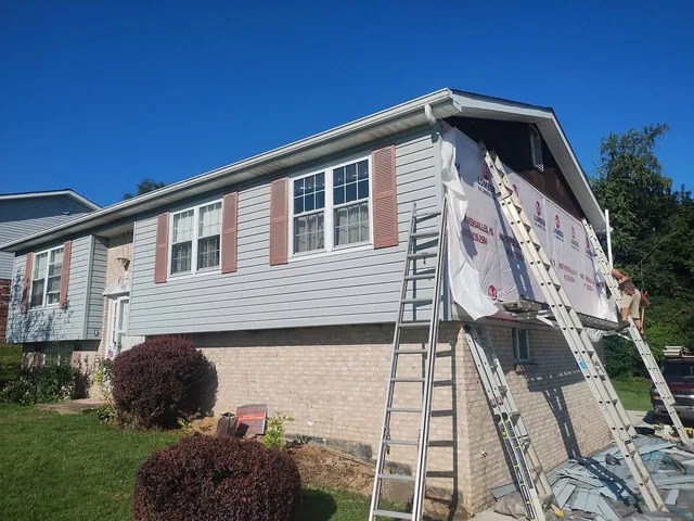 Siding project photo by KMA Carpentry