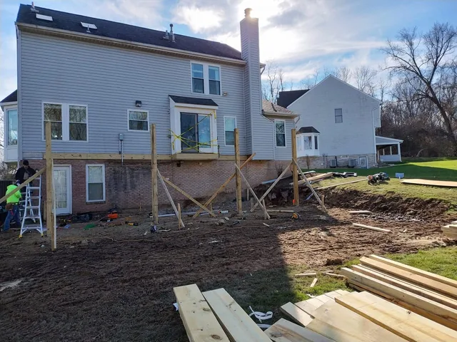 Deck project photo by KMA Carpentry