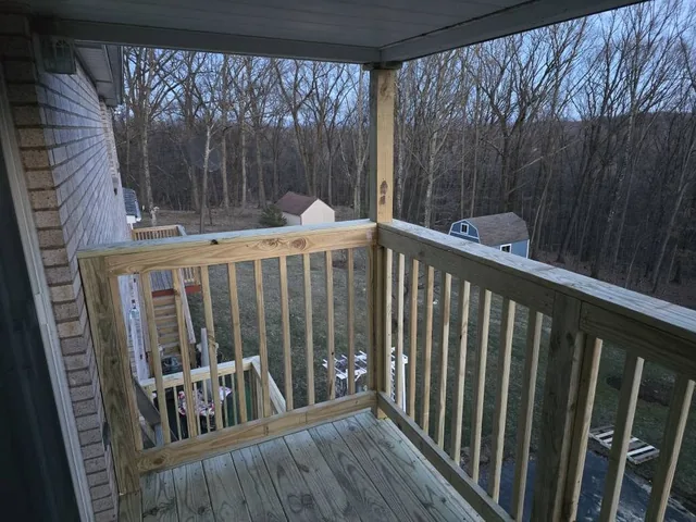 Deck project photo by KMA Carpentry