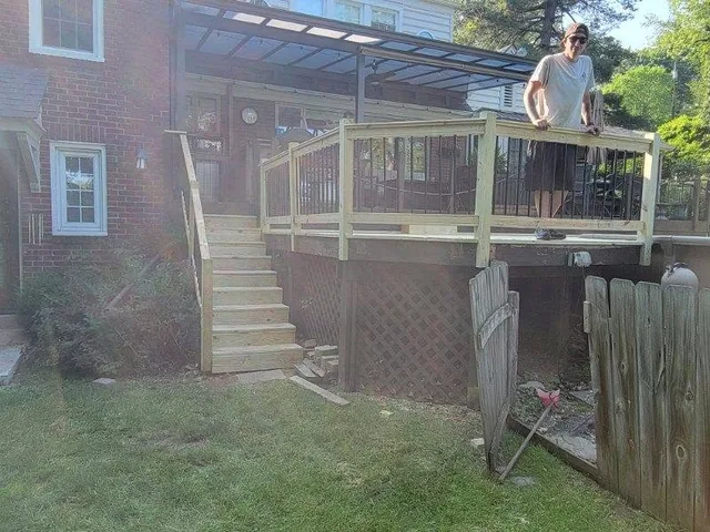 Deck project photo by KMA Carpentry