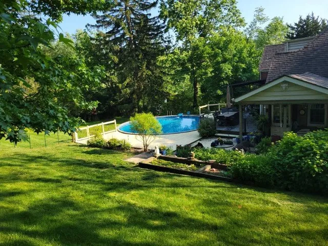 Deck project photo by KMA Carpentry