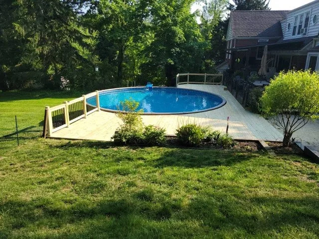 Deck project photo by KMA Carpentry