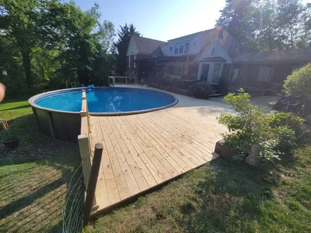 Deck project photo by KMA Carpentry