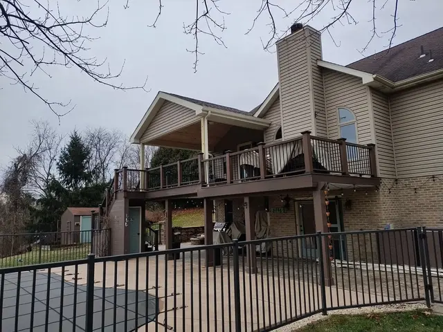 Siding project photo by KMA Carpentry